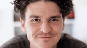 Dave Eggers